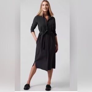 Athleta Urbanite Travel Dress sz classic minimalist shirt dress M medium NWT